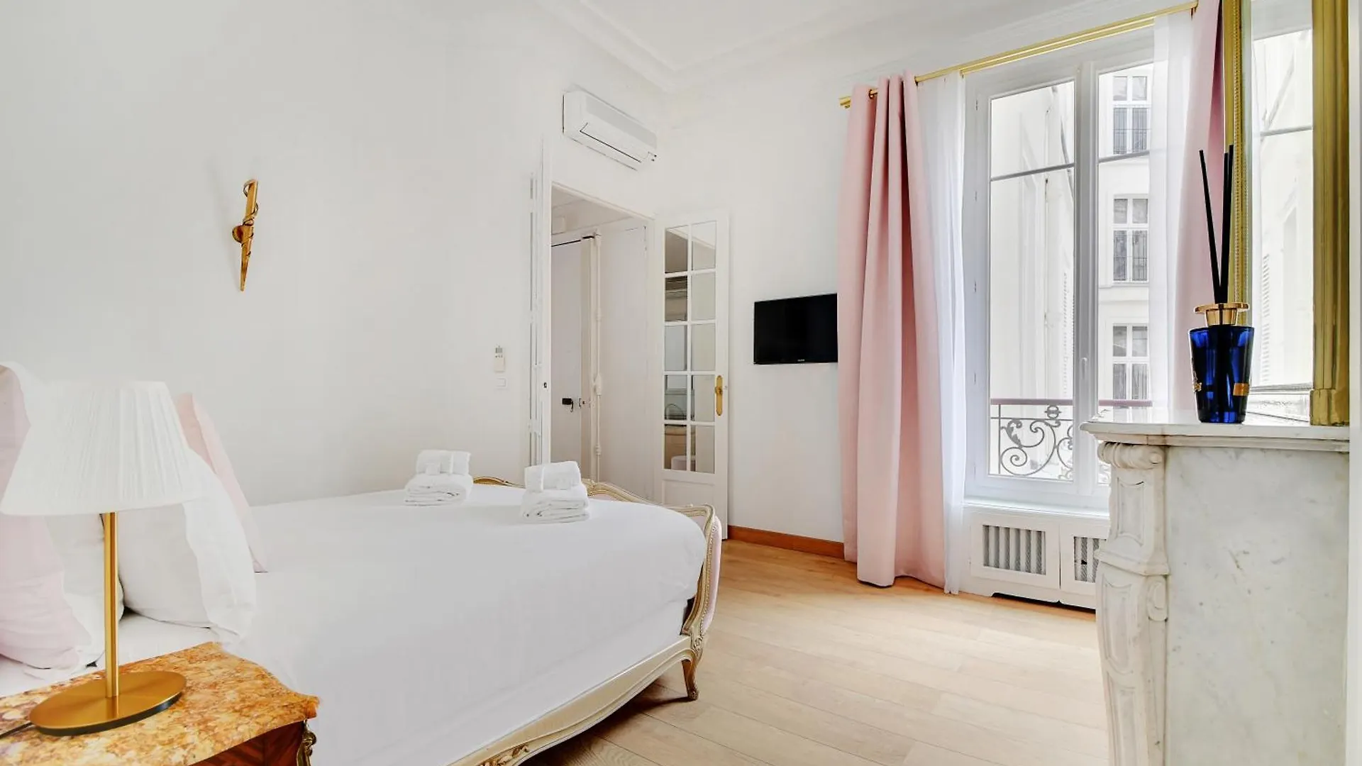 Pick A Flat'S Apartment In Republique - Avenue De La Republique Paris