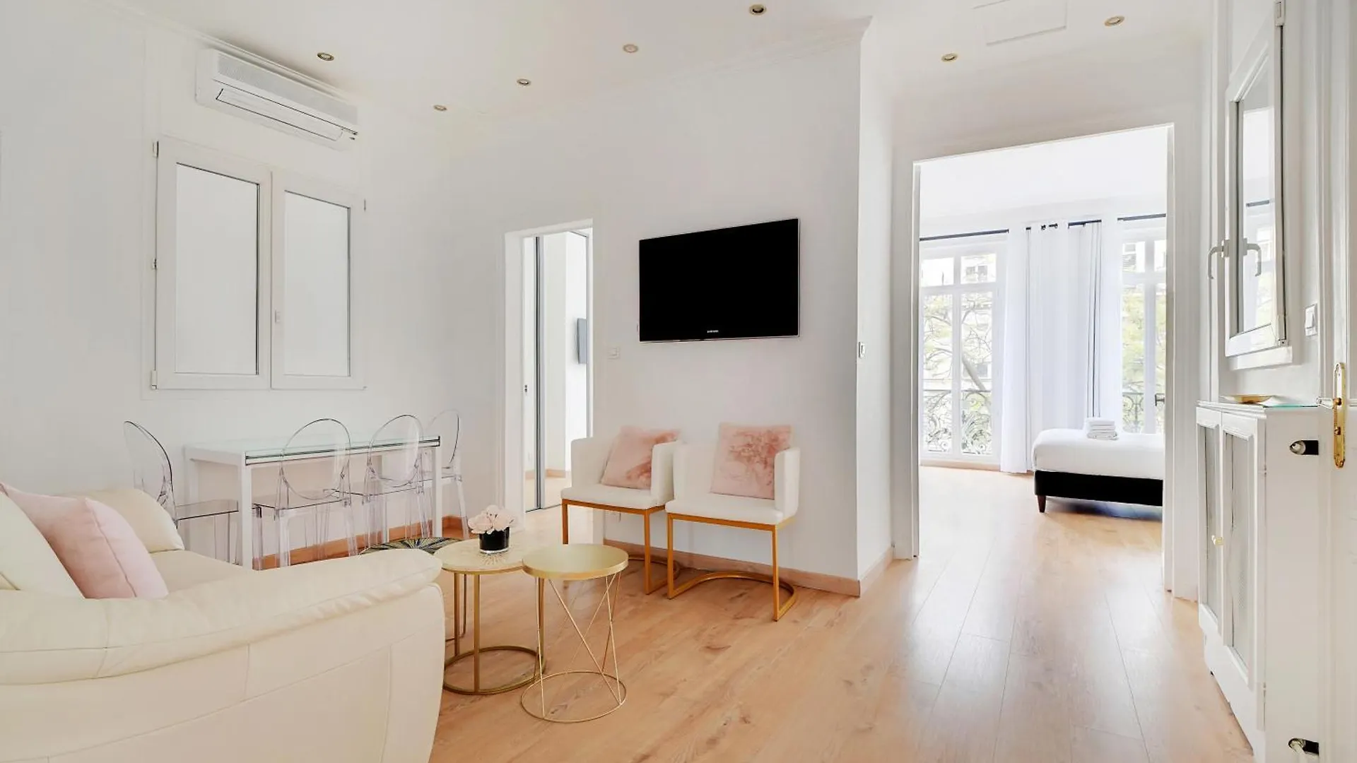 Pick A Flat'S Apartment In Republique - Avenue De La Republique Paris